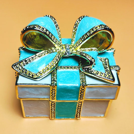 Ribbon Treasure Chest