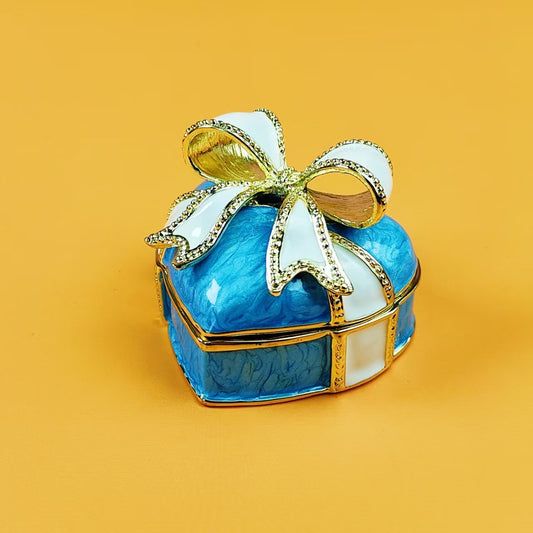 ハート型の宝箱